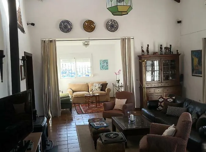 Montepadron / Casa de Férias Estepona