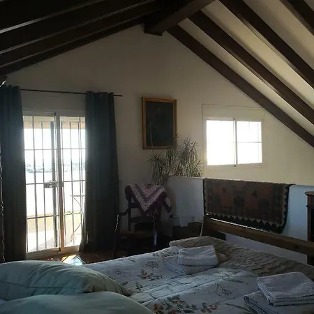 度假居 Montepadron / *